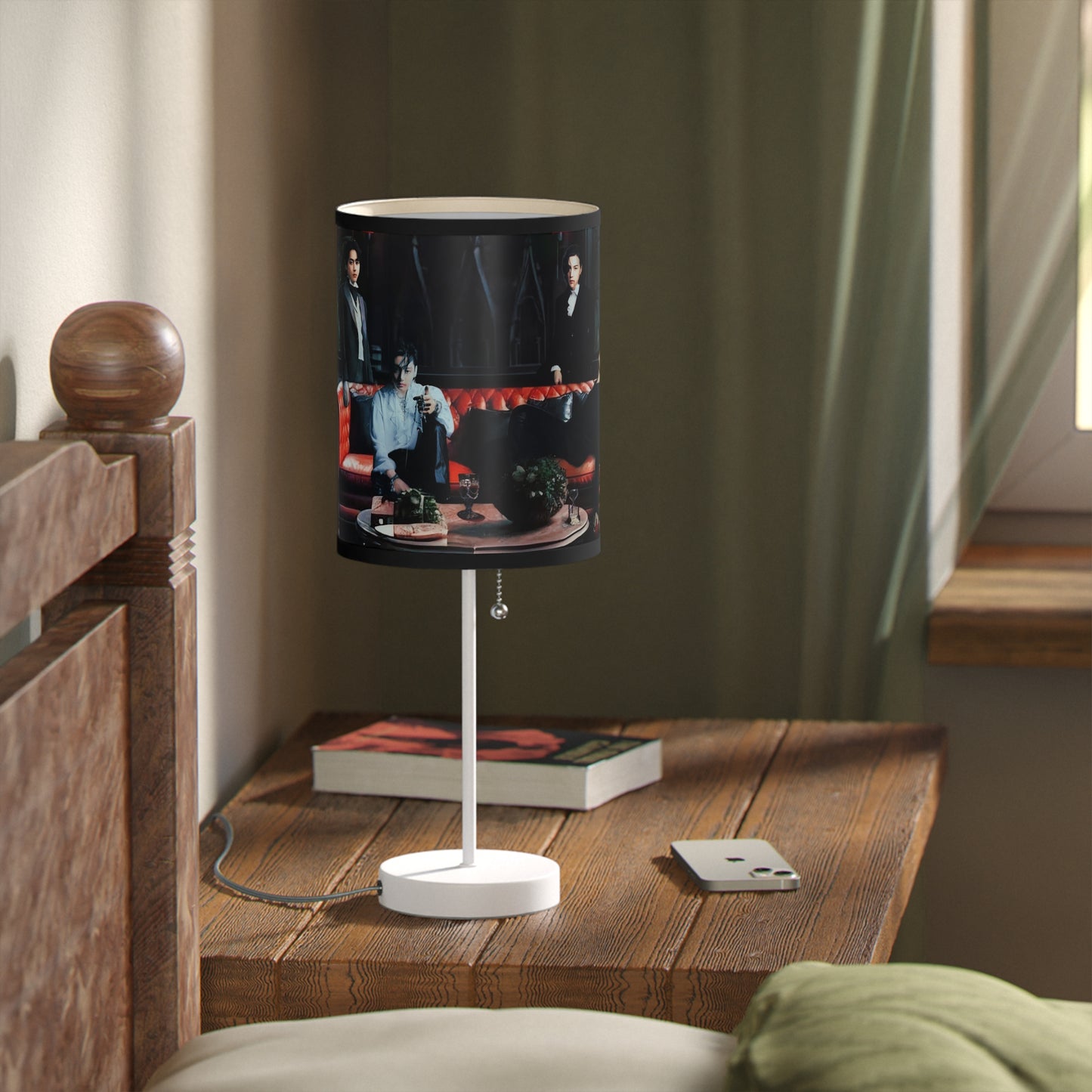 House of the Bangtan Clan Lamp on a Stand, US|CA plug