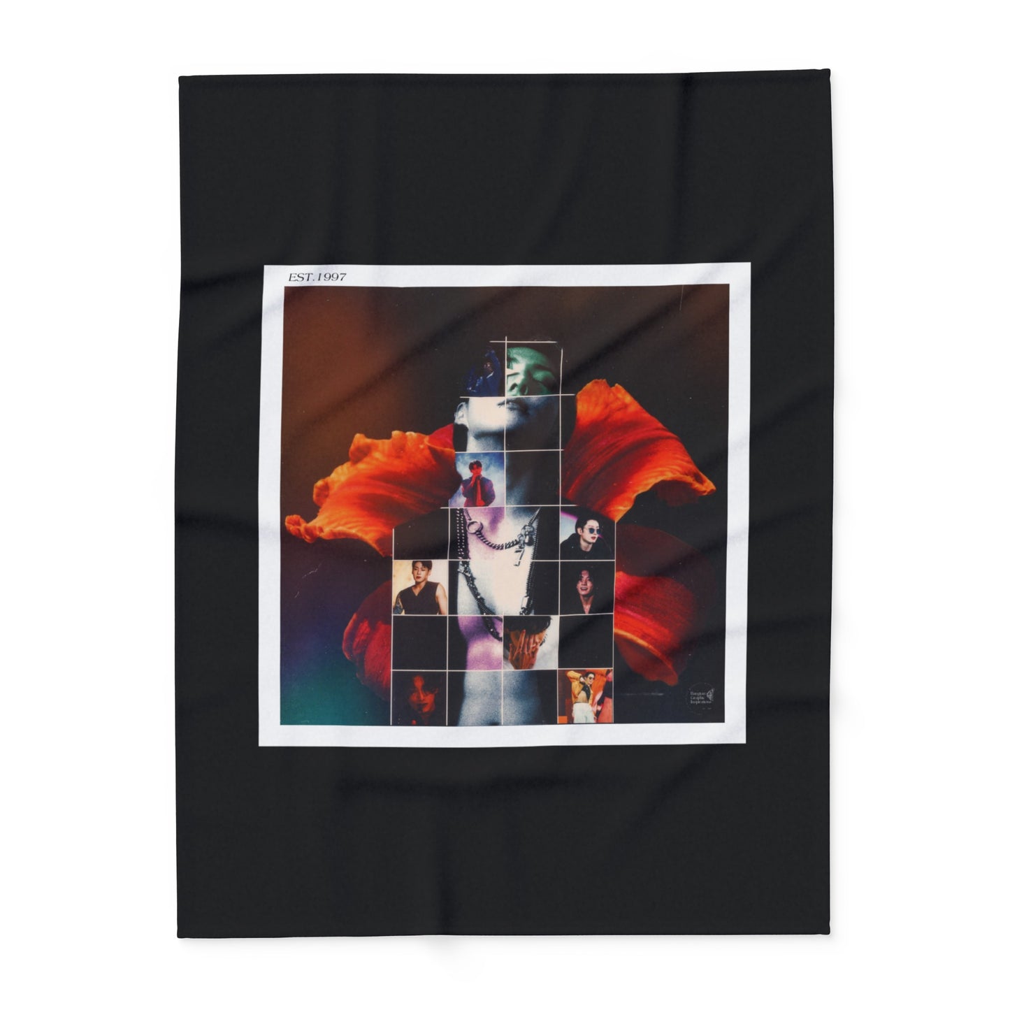 JK Graphic Black Arctic Fleece Blanket