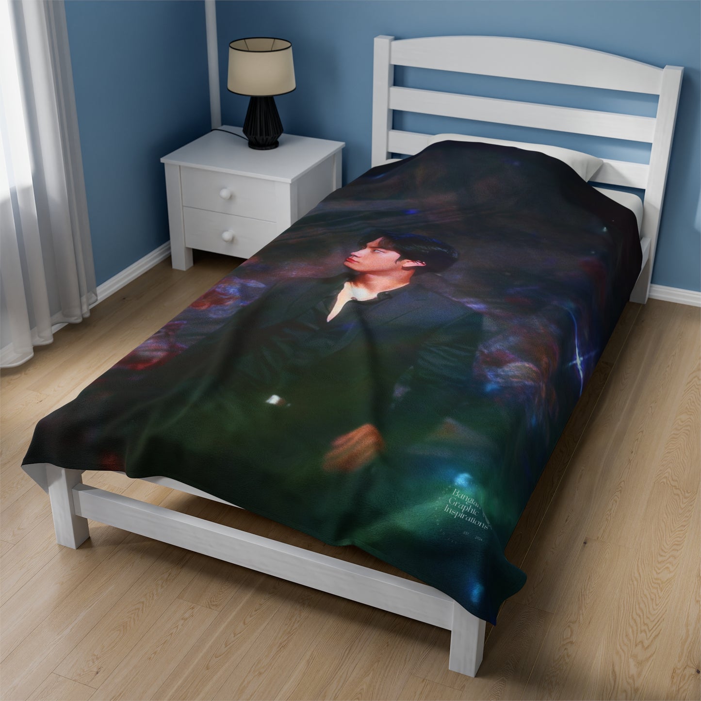 Jin Graphic Velveteen Plush Blanket