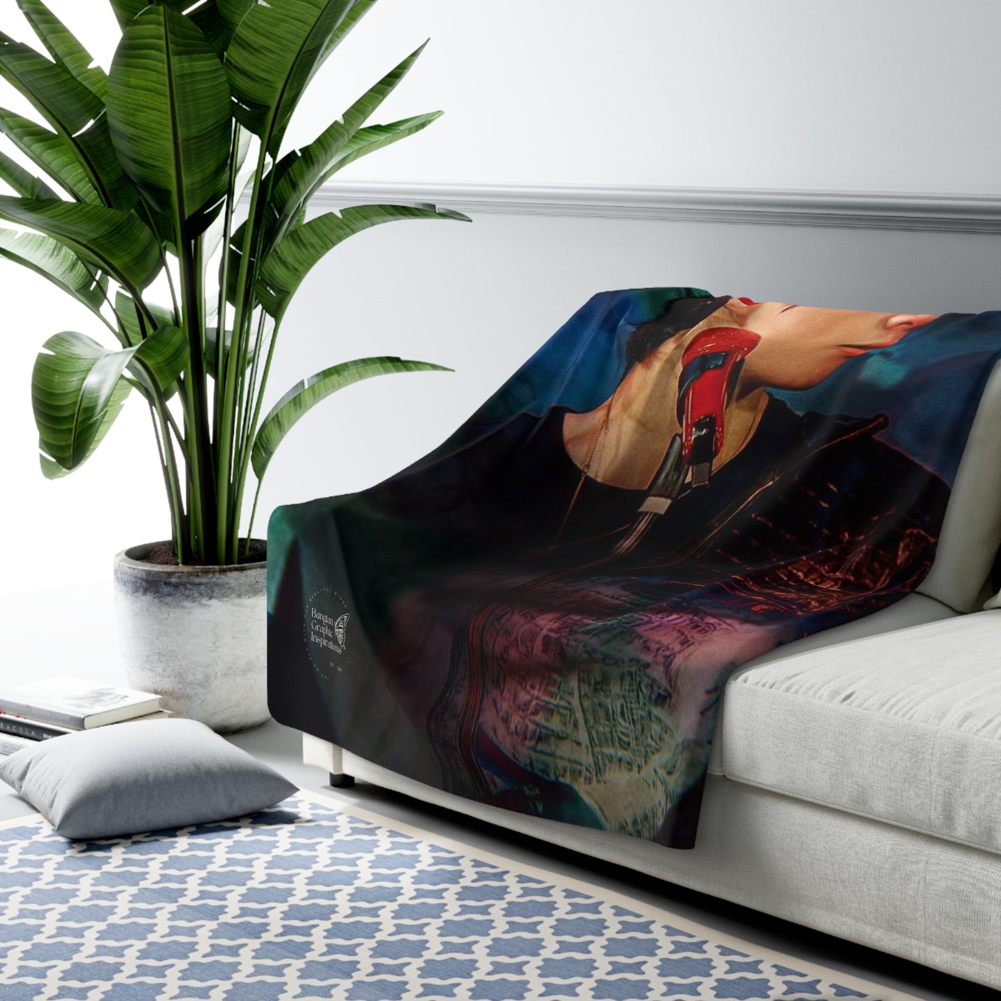 V Graphic Sherpa Fleece Blanket