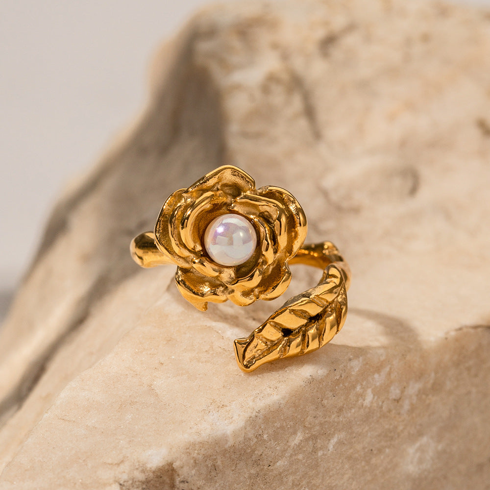 June 13 2013 18K Gold Rose Inlaid Pearl Ring