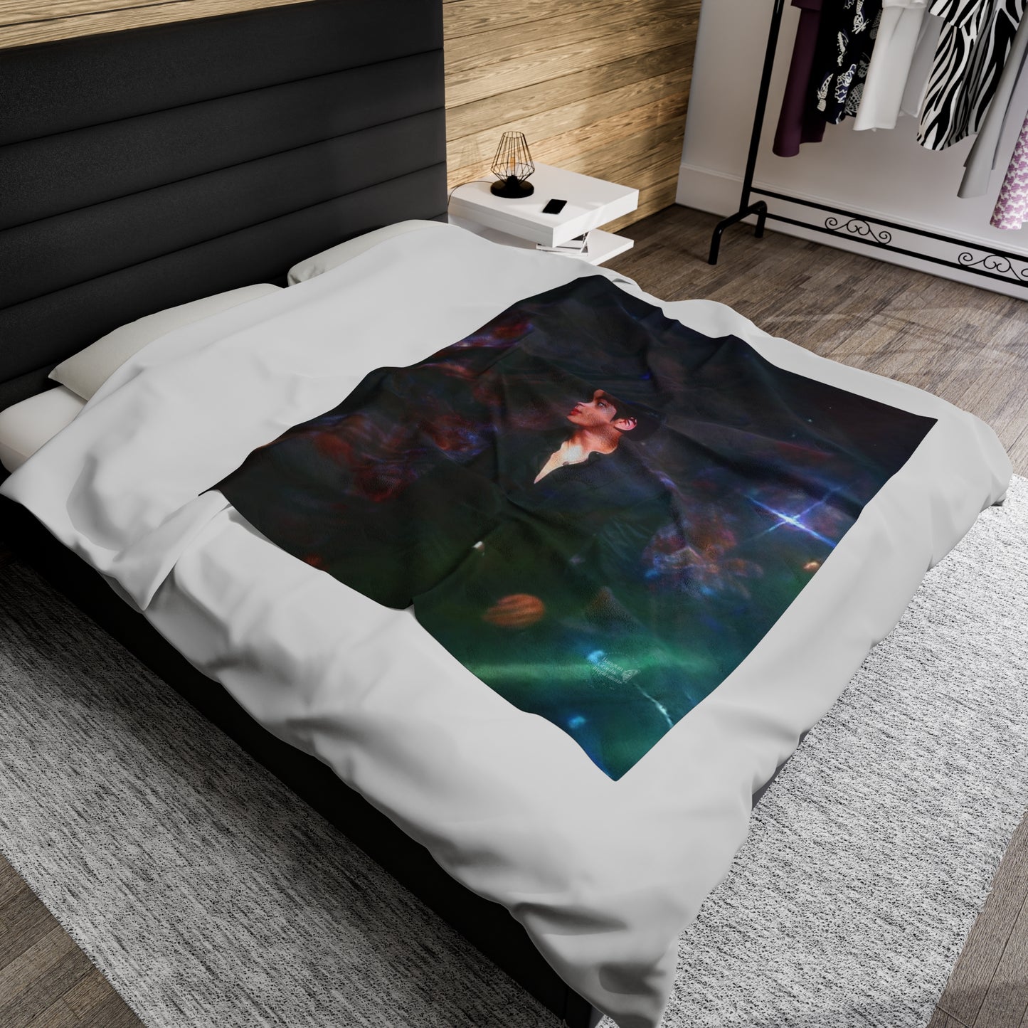 Jin Graphic Velveteen Plush Blanket