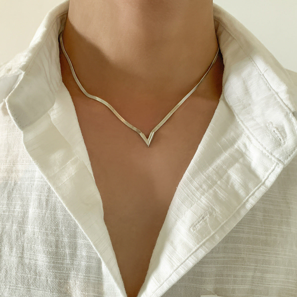 V-Shaped Chain Necklace