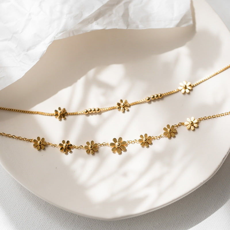 We Were Only Seven 18K Gold Simple Sweet Daisy  Anklet