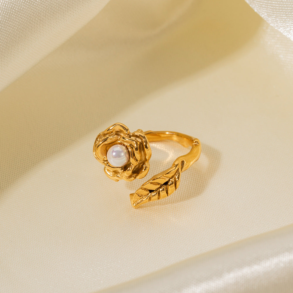 June 13 2013 18K Gold Rose Inlaid Pearl Ring